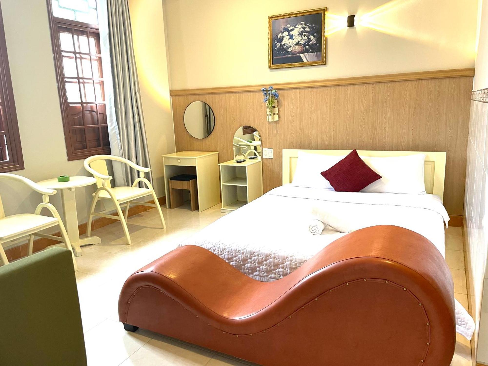 Khach San Sinh Hien Hotel Tuy Hoa Exterior photo